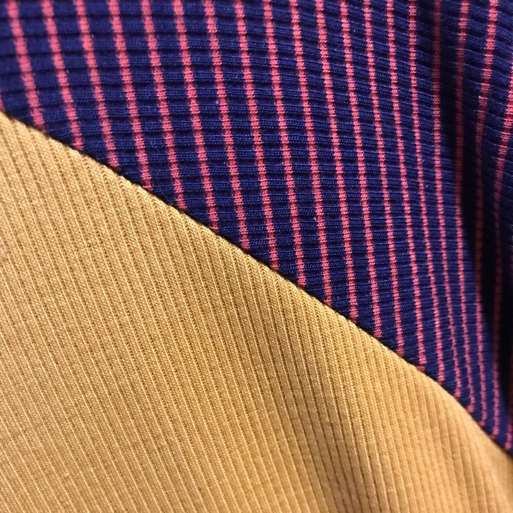Lularoe Randy Tee - Picture 3 of 3